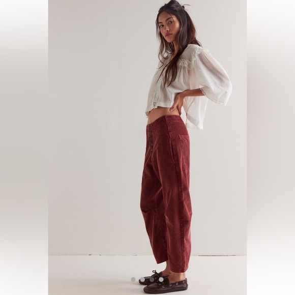 NWT Free People We The Free Osaka Cord Jeans Color: Red Jasper Size: 32 - Picture 3 of 6